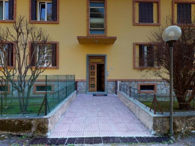 Appartamento in vendita a Remola, Marina Di Massa