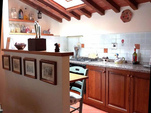 Appartamento in vendita a Massa e Cozzile, Massa E Cozzile