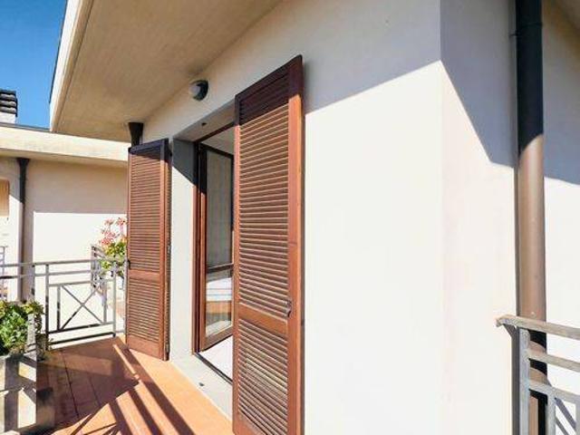 Appartamento in vendita a Massa E Cozzile, Pistoia