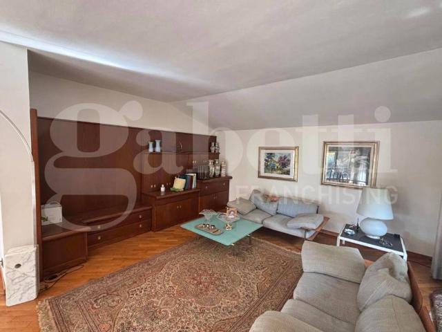 Villa Indipendente in vendita a Massa Marittima, Toscana