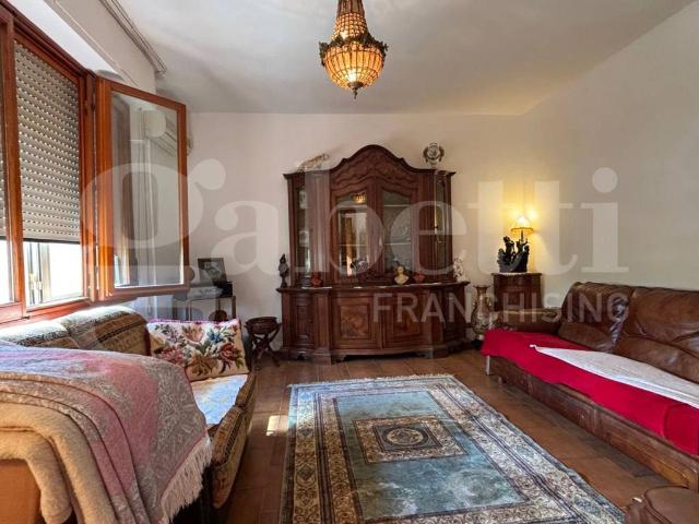 Appartamento in vendita a Poggio, Massa Marittima