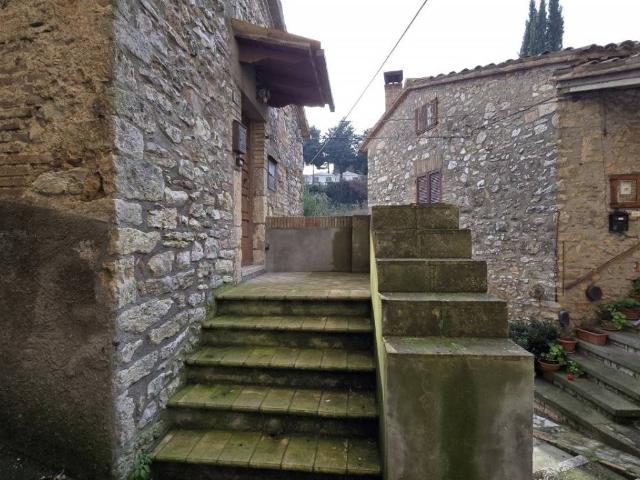 Appartamento in vendita a Colpetrazzo, Umbria