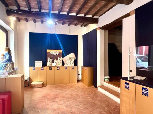 Appartamento in vendita a Colpetrazzo, Umbria