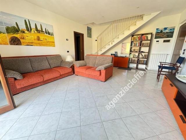 Appartamento in vendita a Quercioli, Marina Di Massa