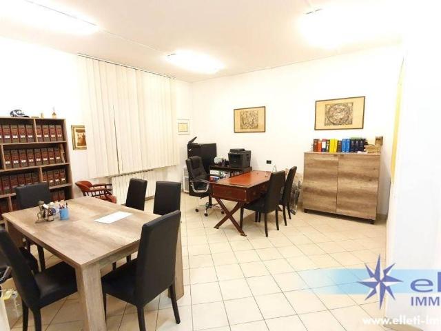 Appartamento in vendita a San Carlo, Marina Di Massa