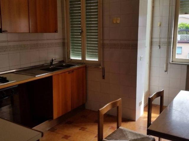 Appartamento in vendita a San Carlo, Marina Di Massa