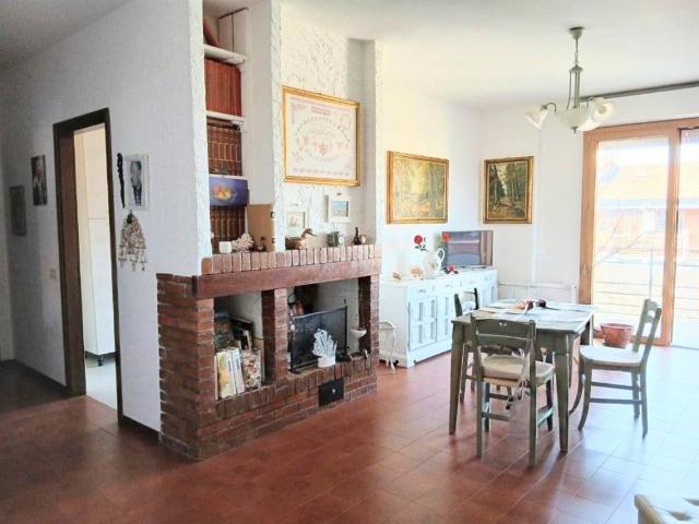 Appartamento in vendita a Camponelli, Marina Di Massa