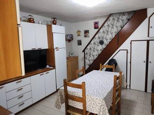 Appartamento in vendita a Castagnola, Marina Di Massa