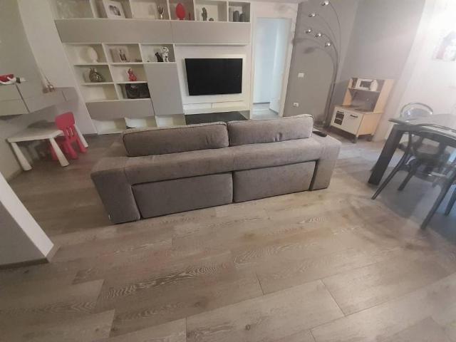Appartamento in vendita a Remola, Marina Di Massa
