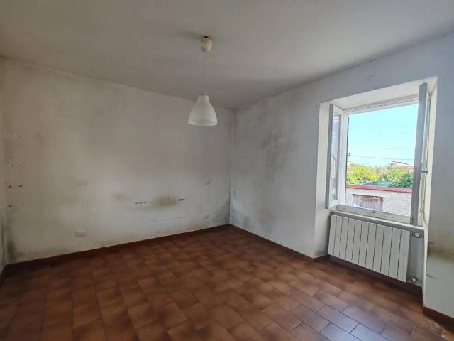 Appartamento in vendita a Cervara, Marina Di Massa