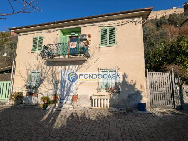 Appartamento in vendita a San Carlo, Marina Di Massa