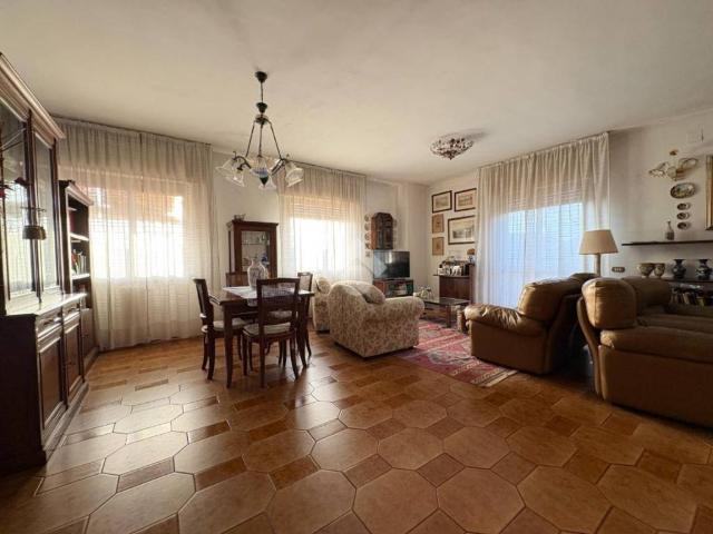 Appartamento in vendita a Romagnano, Marina Di Massa