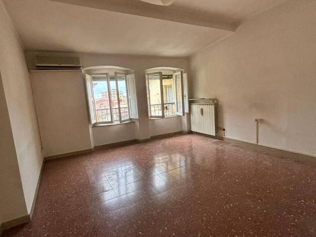 Appartamento in vendita a San Carlo, Marina Di Massa