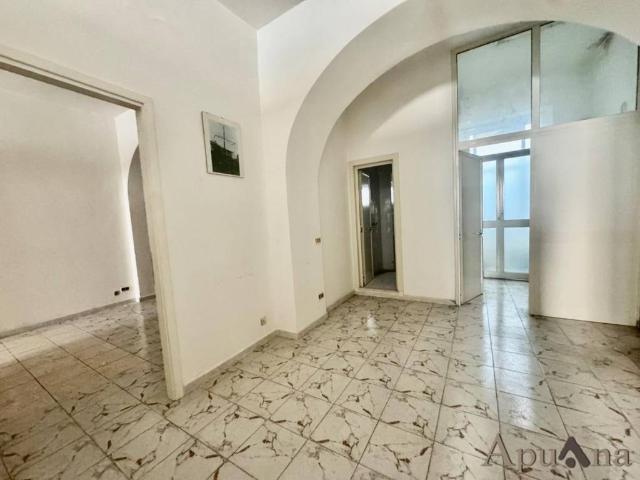 Appartamento in vendita a San Carlo, Marina Di Massa