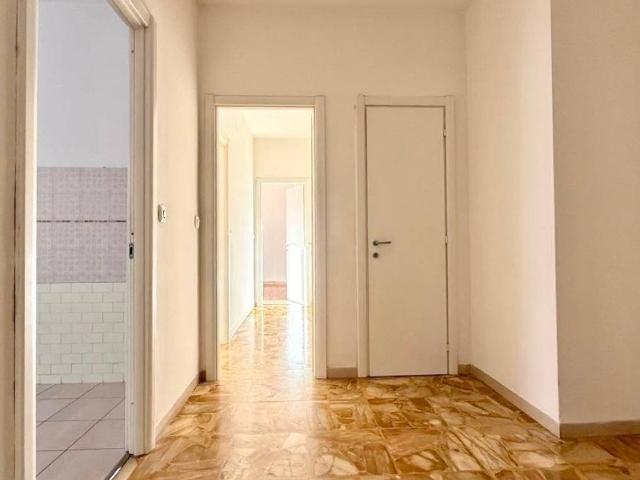 Appartamento in vendita a San Carlo, Marina Di Massa