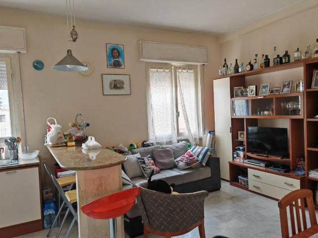Appartamento in vendita a San Carlo, Marina Di Massa