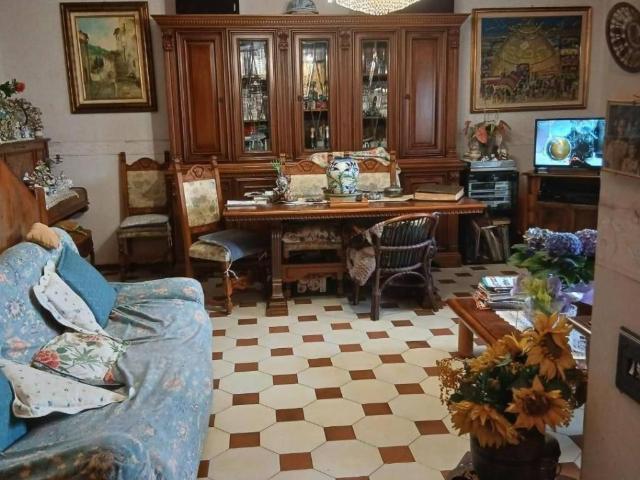 Appartamento in vendita a San Carlo, Marina Di Massa