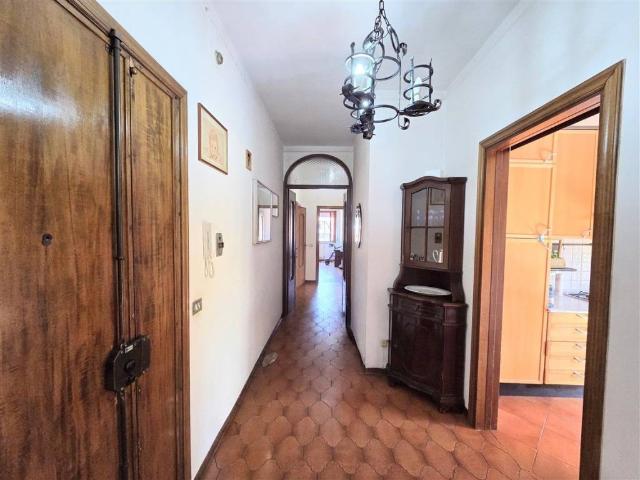 Appartamento in vendita a Poggioletto, Marina Di Massa