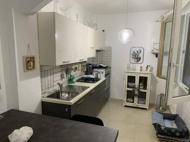 Appartamento in vendita a Quercioli, Marina Di Massa