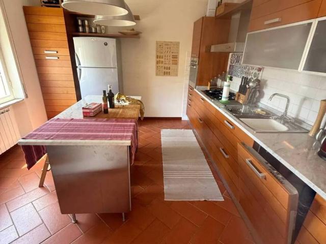 Appartamento in vendita a San Carlo, Marina Di Massa