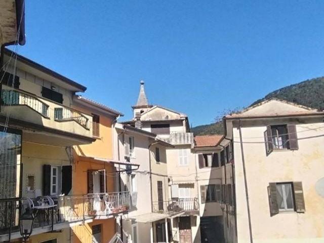 Appartamento in vendita a Ca' di Cecco, Marina Di Massa