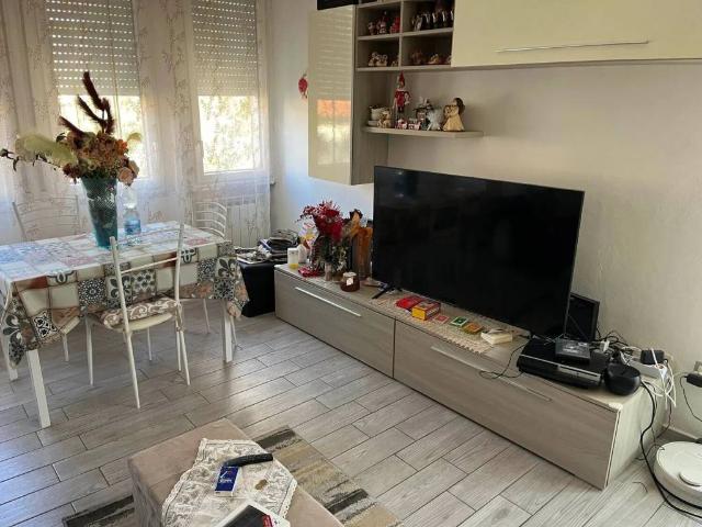 Appartamento in vendita a San Carlo, Marina Di Massa