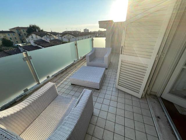 Appartamento in vendita a San Carlo, Marina Di Massa