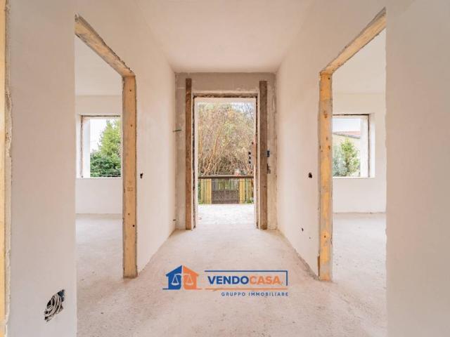 Villa Indipendente in vendita a Candia, Marina Di Massa