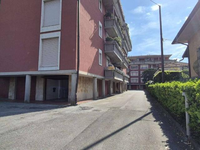 Appartamento in vendita a Marina di Massa, Marina Di Massa