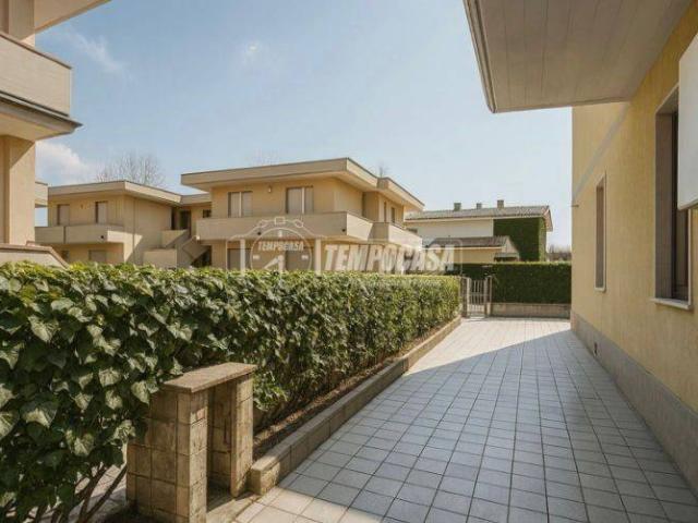 Appartamento in vendita a Cinque Vie, Marina Di Massa