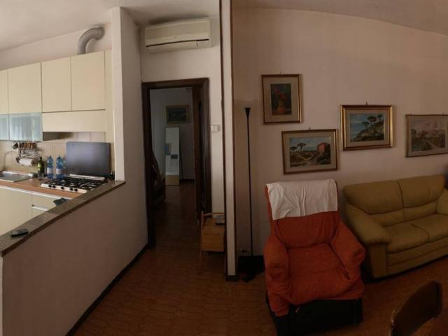Appartamento in vendita a Marina Di Massa, Toscana