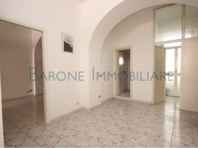 Appartamento in vendita a San Carlo, Marina Di Massa