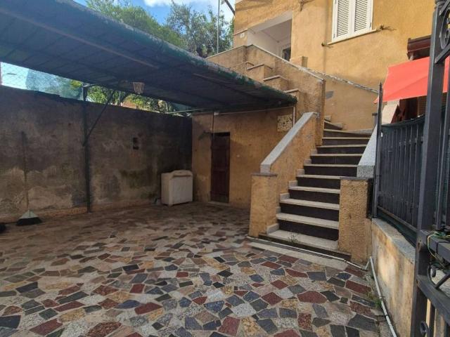 Appartamento in vendita a Turano, Marina Di Massa