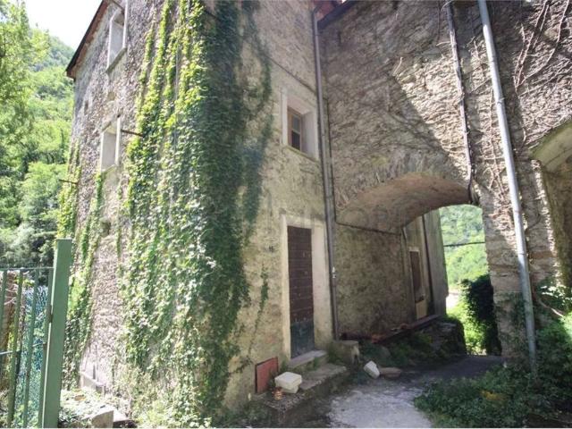 Appartamento in vendita a Marina Di Massa, Toscana