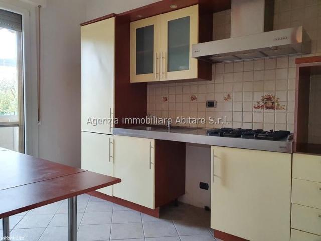 Appartamento in vendita a Quercioli, Marina Di Massa