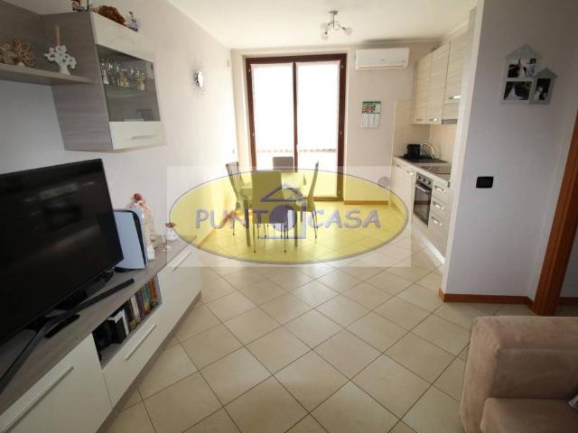 Appartamento in vendita a Massalengo, Lombardia
