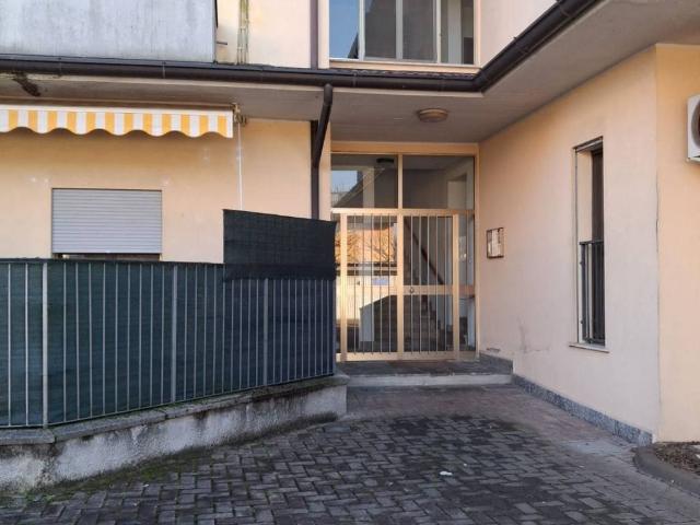 Appartamento in vendita a Massalengo, Lombardia