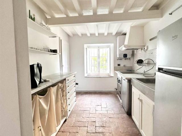Appartamento in vendita a Massarosa, Toscana