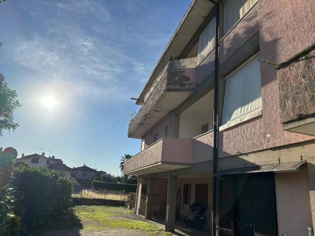 Appartamento in vendita a Massarosa, Lucca