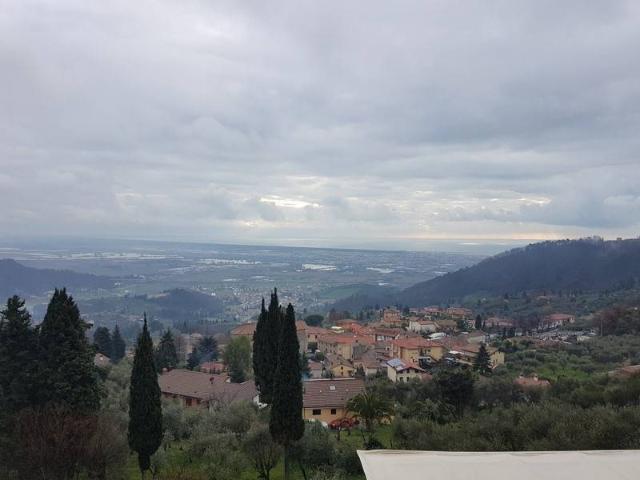Appartamento in vendita a Massarosa, Toscana