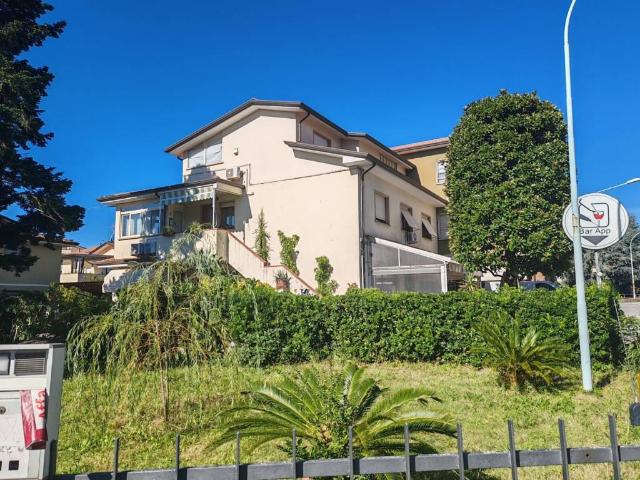 Appartamento in vendita a Massarosa, Toscana
