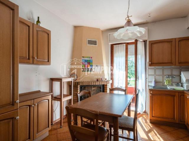 Appartamento in vendita a Marche, Macerata