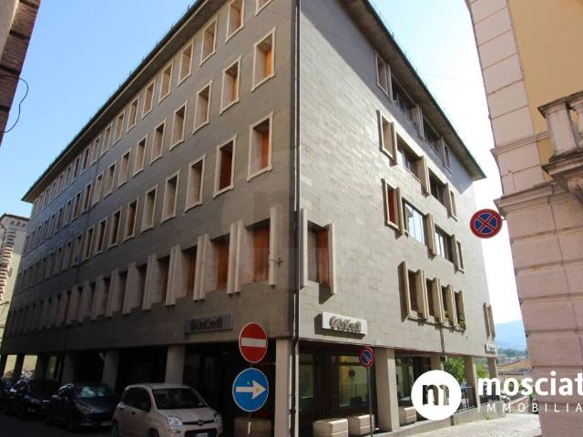 Appartamento in vendita a Marche, Macerata