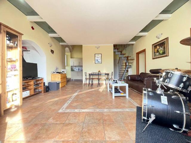 Appartamento in vendita a Rioni Sassi, Matera