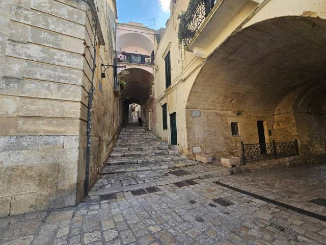Appartamento in vendita a Sassi di Matera, Matera