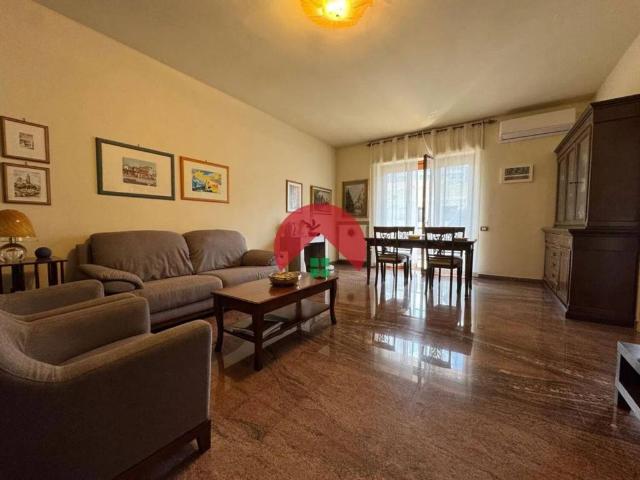 Appartamento in vendita a Serra Venerdì, Matera