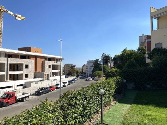 Appartamento in vendita a Centro, Matera