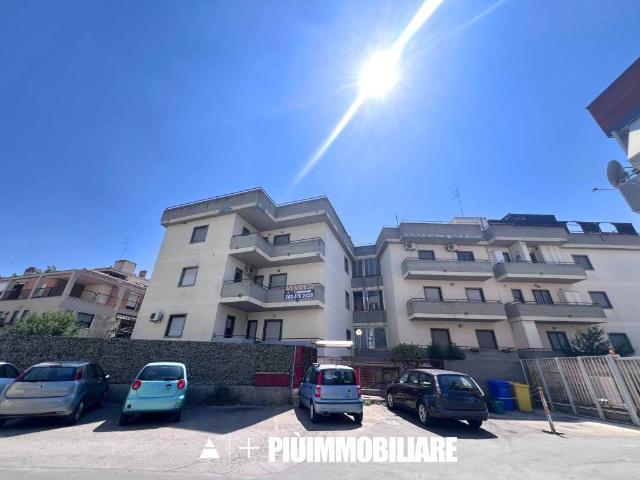 Appartamento in vendita a Grotta Pignata, Matera