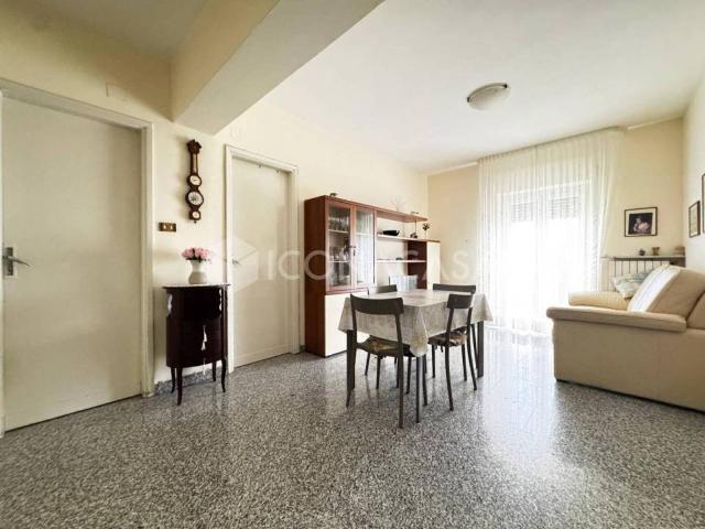 Appartamento in vendita a Serra Venerdì, Matera