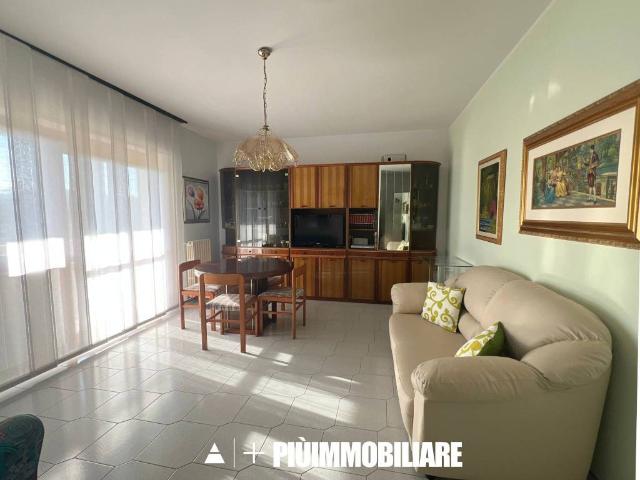 Appartamento in vendita a Grotta Pignata, Matera